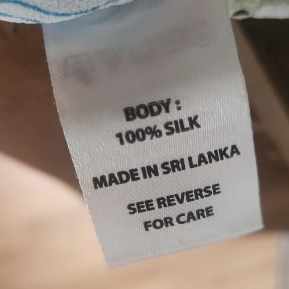 Spartina 449 Cora Seafoam Mermaids Split V-neck 100% Silk Blouse Size S - Picture 5 of 11